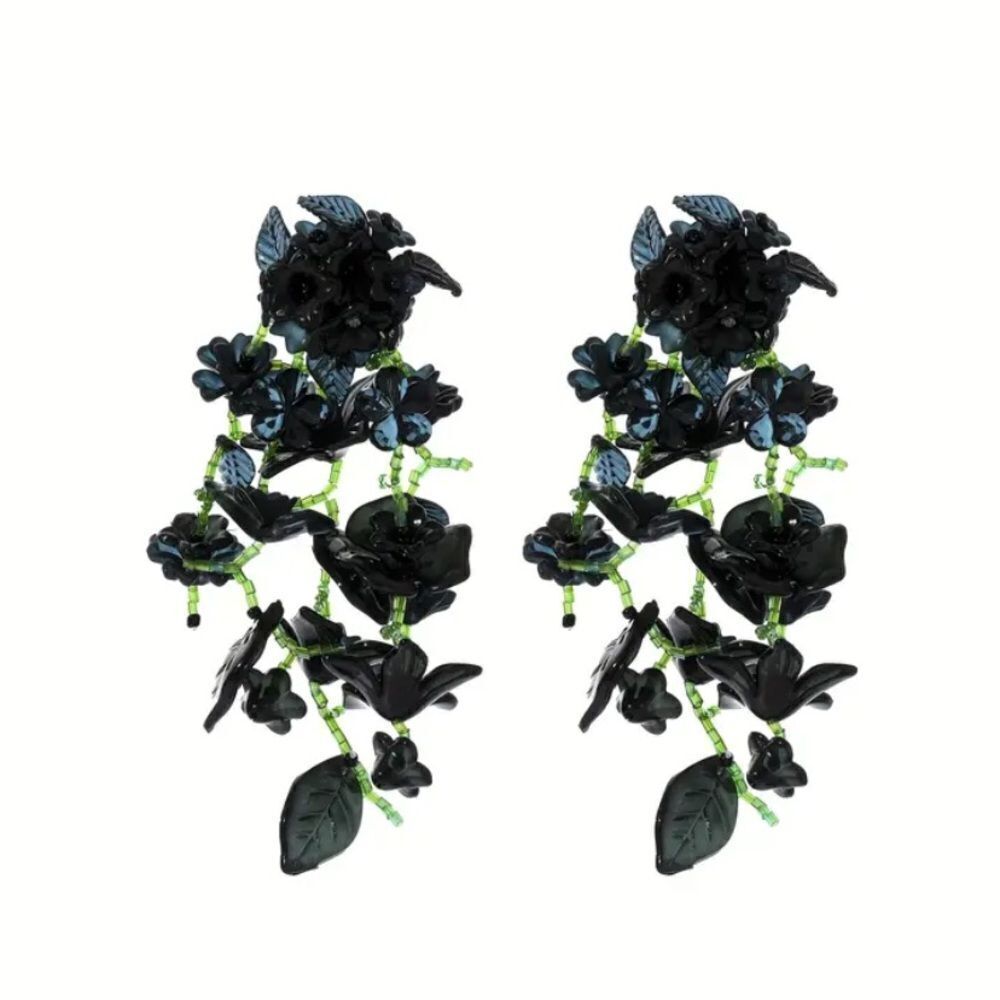 ✨🆕✨ Stunning BoHo BLACK Beaded Flower Design Earrings ✨